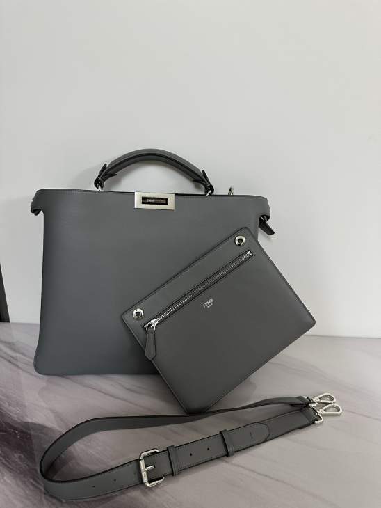 Picture of Fendi Mens Bags _SKUfw237524150fw
